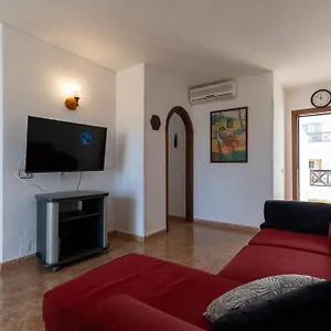 apartamento-con-2-terrazas-en-los-cristianos.tenerifehoteles.net/